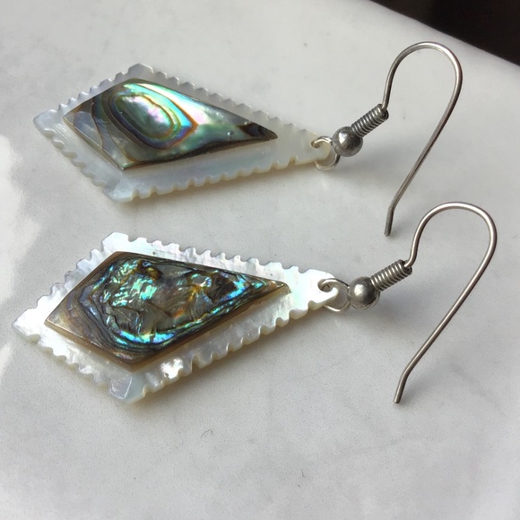 Vintage Abalone Shell & Mother of Pearl Dangle Earrings Pierced - Picture 15 of 15